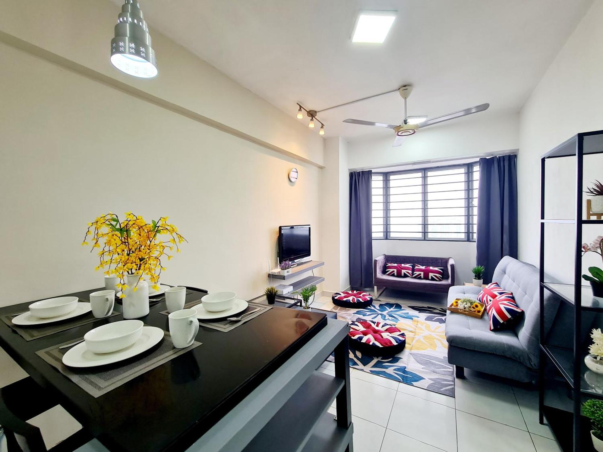 Klia One 2 Taipan Usj 21 Puchong Putra Height Shah Alam Hi-com Cyberjaya Putrajaya Apartment *
